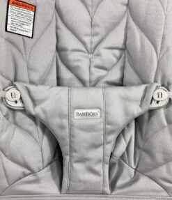 BabyBjorn Bouncer Bliss, Light Gray Cotton Petal Quilt, Light Gray Frame -Tiny Steps House 1049b19920ad71b46944bf40b0883463