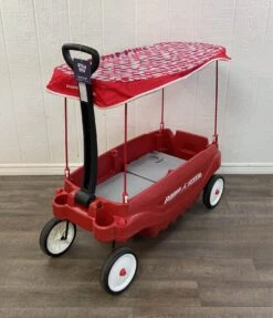 Radio Flyer Ultimate Family Wagon