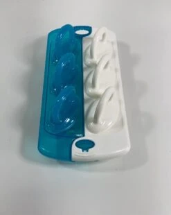 Munchkin Click Lock Fresh Food Freezer Pops 6 Munchkin Click Lock Fresh Food Freezer Pops -Tiny Steps House 37e159dcb7f600b17e933972ea065237