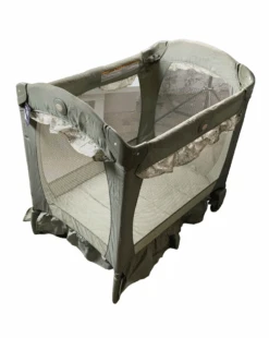 Graco Travel Lite Crib -Tiny Steps House 3f6112b6 a37a 46ce bc38 ba9e0c3b8ce6