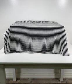 Solly Baby The Swaddle, Black And White Stripe -Tiny Steps House 40476b65 cfcf 4068 80b4 a49c89ca6d9d