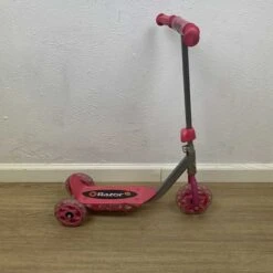 Razor Jr. Lil' Kick Scooter -Tiny Steps House 502e325126ea949264f28fb0ba55d77e
