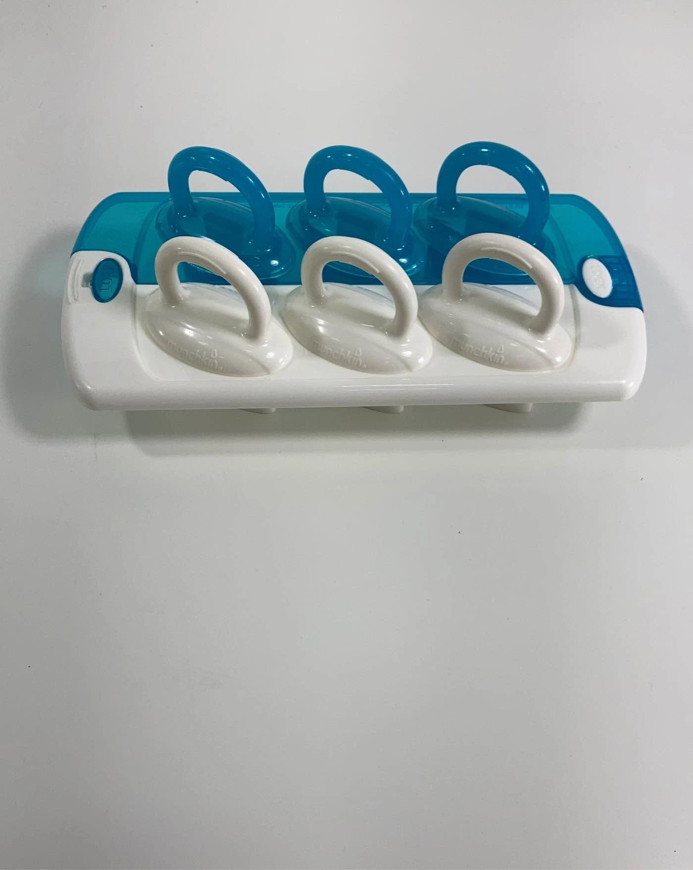 Munchkin Click Lock Fresh Food Freezer Pops 1 Munchkin Click Lock Fresh Food Freezer Pops