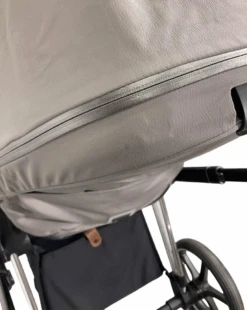 Cybex PRIAM Stroller, Chrome With Black Details, Soho Grey, 2021 37 Cybex PRIAM Stroller, Chrome With Black Details, Soho Grey, 2021 -Tiny Steps House 5bbcd421 fb89 404f b77a 273a53b79058
