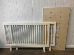 Oeuf NYC Sparrow Crib With Mattress -Tiny Steps House 698609ed0b9b144e8fc3b931e57e9681
