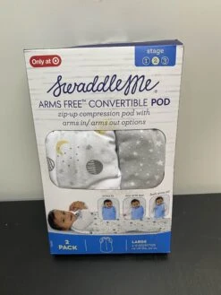 SwaddleMe Arms Free Convertible Pod 2pk, Lucky Star, Large -Tiny Steps House 7c290fd5b1c91927a3edb557b5e7054b
