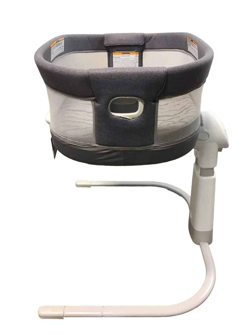 Graco DreamMore Bedside Bassinet Deluxe With Calming Motion 3 Graco DreamMore Bedside Bassinet Deluxe With Calming Motion - Image 3