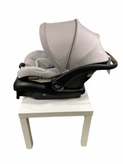 Maxi-Cosi Zelia2 Luxe Travel System, 2023, New Hope Tan -Tiny Steps House 89471dfc bd6e 439b 9453 7e67faa8557c