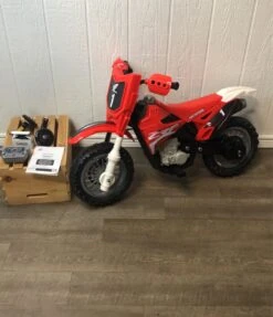 Best Ride On Cars Kids Electric 6 Volt Toy Dirt Bike, Honda CRF250R
