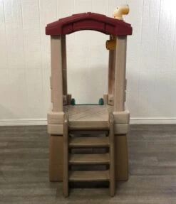 Step2 Naturally Playful Lookout Treehouse -Tiny Steps House 9b940468a224d8663df8e24cb4358d54
