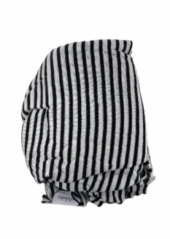 Solly Baby Swaddle, Black & Natural Stripe -Tiny Steps House Screenshot2023 12 168.17.18AM PhotoRoom