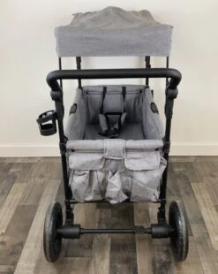 Delta Children Jeep Wrangler Stroller Wagon, 2020 12 Delta Children Jeep Wrangler Stroller Wagon, 2020 -Tiny Steps House a106361d4eed8d4542fd6fe71b3639f8