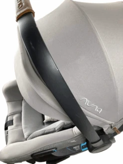 Nuna Pipa Lite RX And Pipa Relx Base, 2022, Frost -Tiny Steps House b66b3a1a 64d6 4e19 9831 6f306886441c