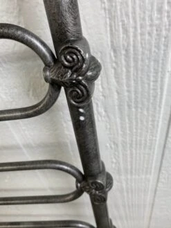 Bratt Decor Parisian Convertible Crib, With Daybed Conversion Kit & Newton Mattress -Tiny Steps House c9201f2949f90f7886506df5ff17188a