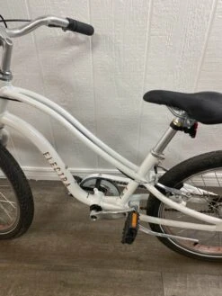 Trek Electra 20” Girls Bicycle -Tiny Steps House d3c0044807234be3d8efc71c32a273d7