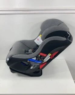 Clek Fllo Convertible Car Seat, 2022 -Tiny Steps House e6f4b6e8797224f2b31c23fc64fb34b8