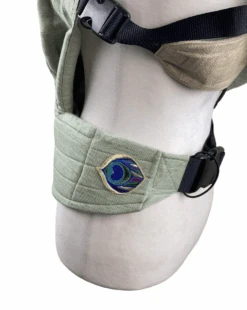 Artipoppe Zeitgeist Linen Carrier -Tiny Steps House f5001f2f 16a0 4152 83c9 cfdbc5eb0f81