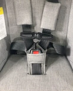 Clek Fllo Convertible Car Seat, 2022 -Tiny Steps House f8c1526bd47f06a00d3e1b52754a7d59